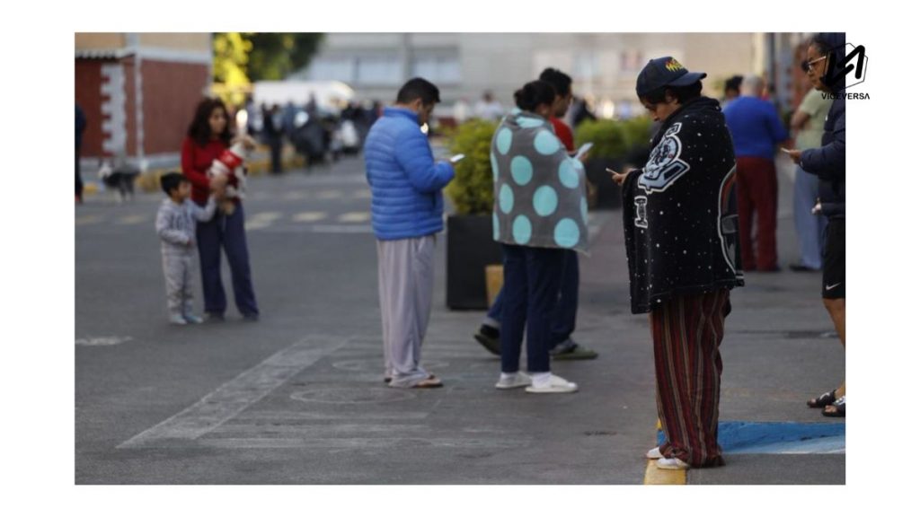 México habita una de las zonas sísmicas más activas del mundo por la interacción de placas tectónicas, en particular la Cocos, la Norteamericana y la del Pacífico. (Visuales: viceversa.news)